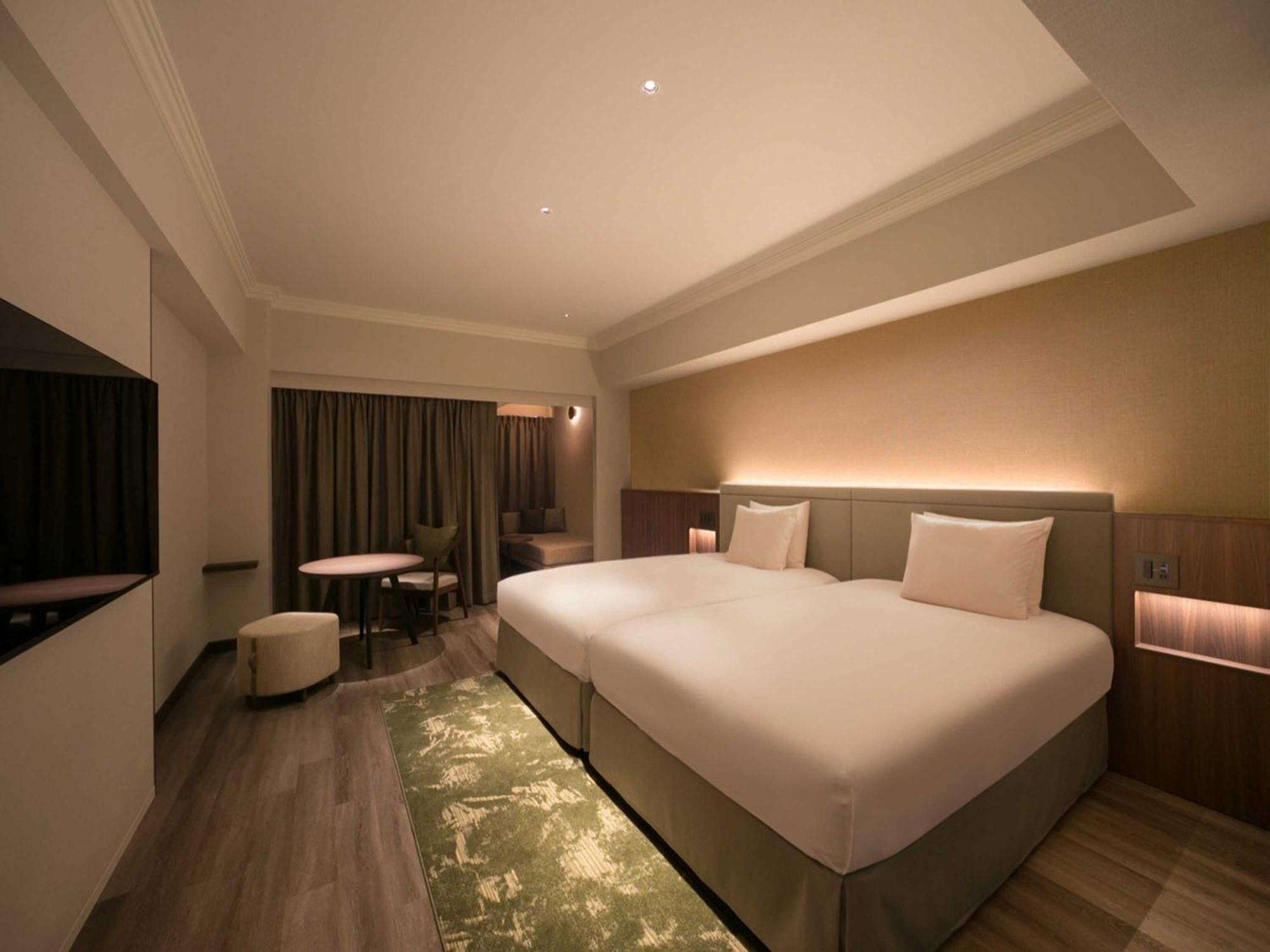 Oriental Hotel Okinawa Resort & Spa Nago Exterior photo Deluxe Room